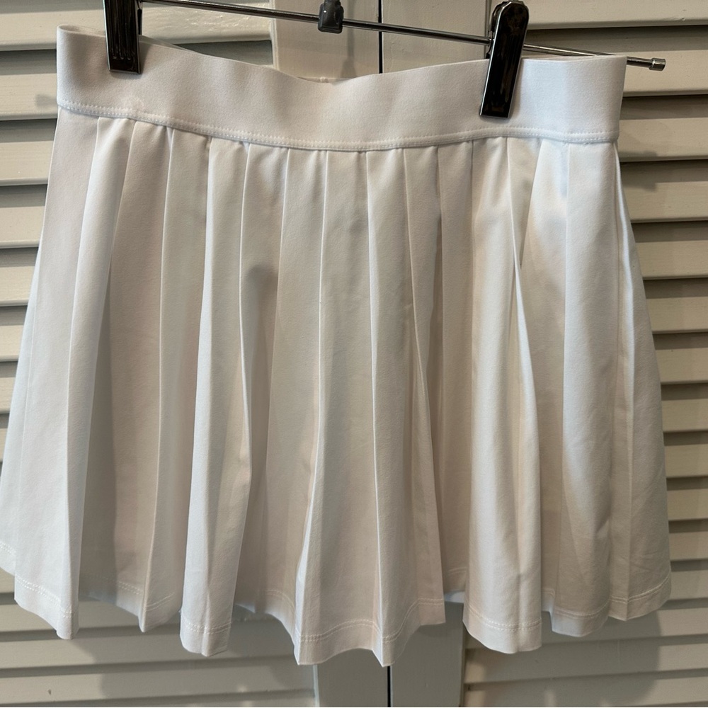 Athleta Kids White Pleated Skirt
